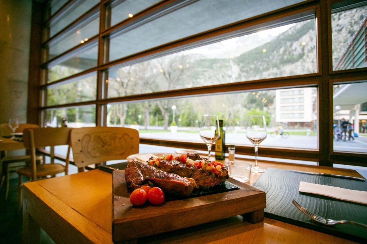 Hotel Continental Balneario de Panticosa Esterno foto